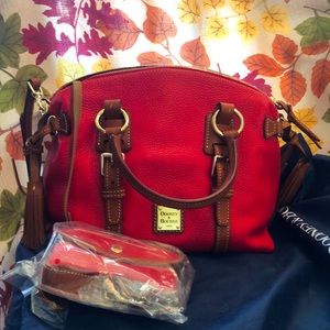 New red Dooney and Bourke with wallet